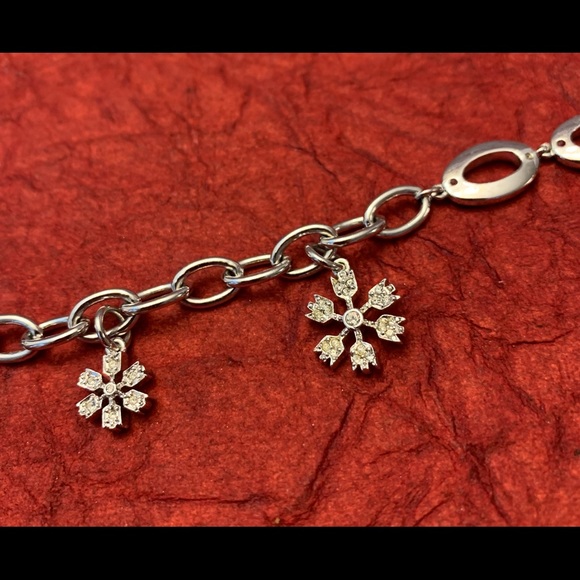 Dainty Silver Tone Snowflake Charm Bracelet - Picture 7 of 9